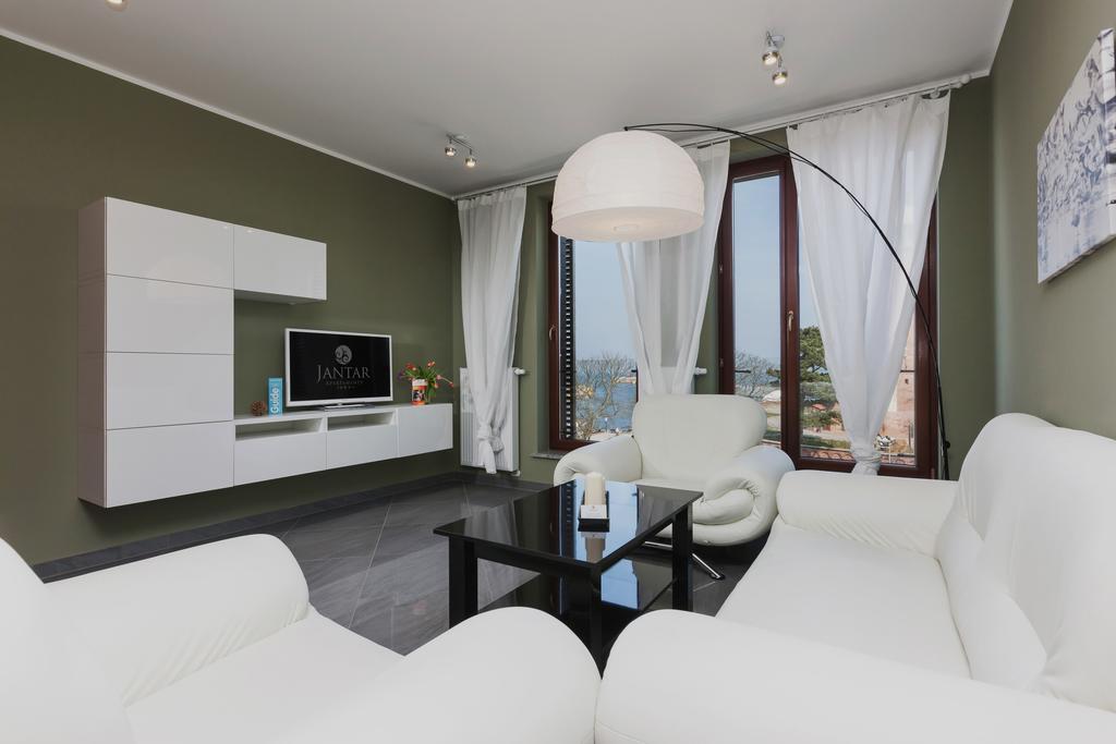 Jantar Apartamenty Deluxe Sea View Kolobrzeg Oda fotoğraf